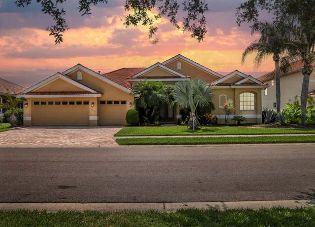 Property at 2773 Harvest Dr, Sarasota, FL 34240, 4 beds, 3 baths