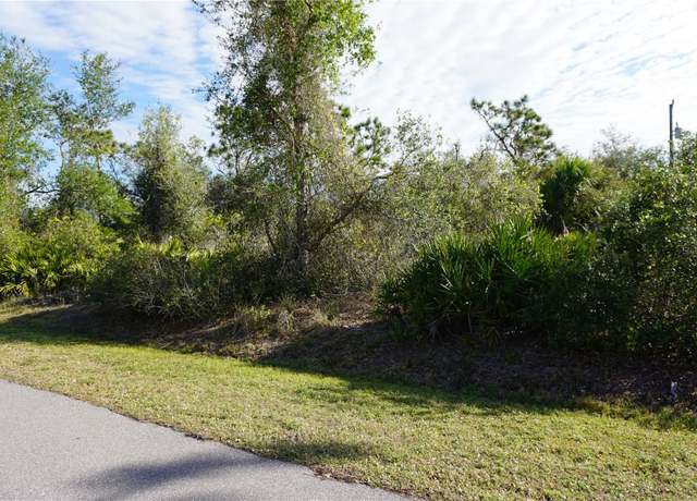 Property at 334 Omen St, Punta Gorda, FL 33982