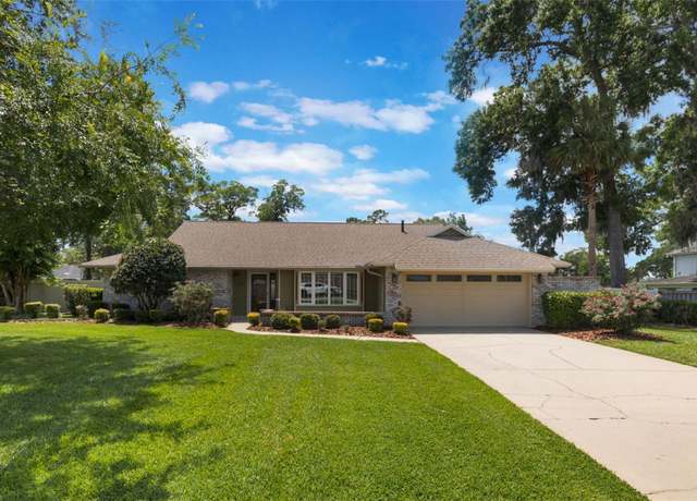 Property at 3300 SE 22nd Ave, Ocala, FL 34471, 4 beds, 2 baths