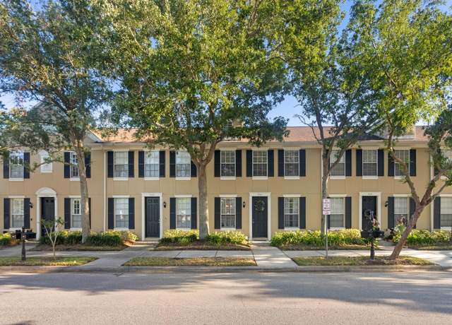 Property at 9534 W Park Village Dr, Tampa, FL 33626, 3 beds, 2.5 baths