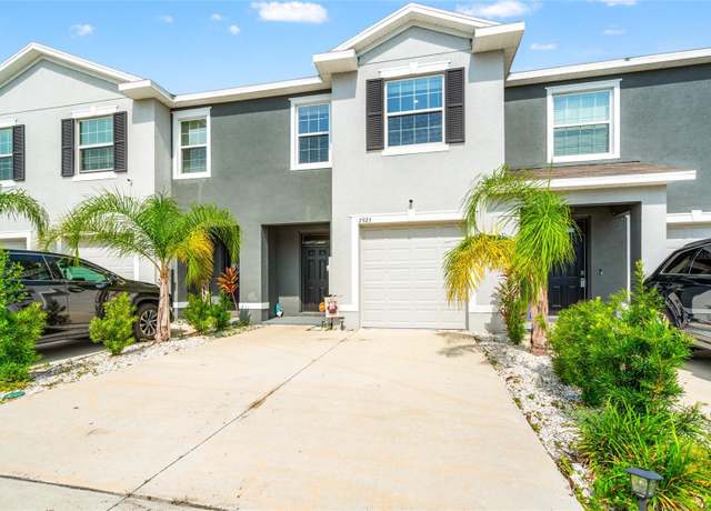 Property at 2925 Evergreen Elm Pass, Wesley Chapel, FL 33543, 3 beds, 2.5 baths