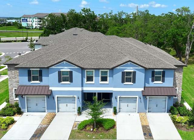 Property at 30729 Veridian Way, Wesley Chapel, FL 33543, 3 beds, 2.5 baths