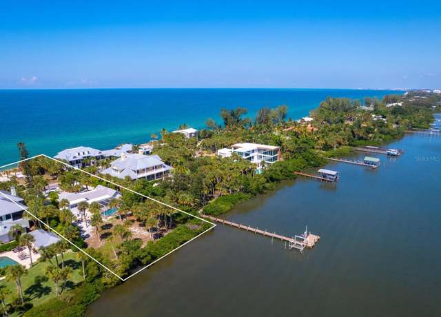Property at 426 N Casey Key Rd, Osprey, FL 34229, 3 beds, 2 baths