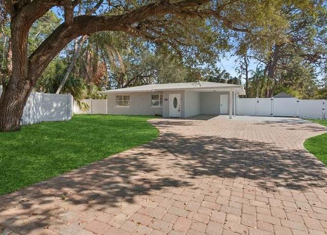Property at 4485 17th St W, Bradenton, FL 34207, 3 beds, 1 bath
