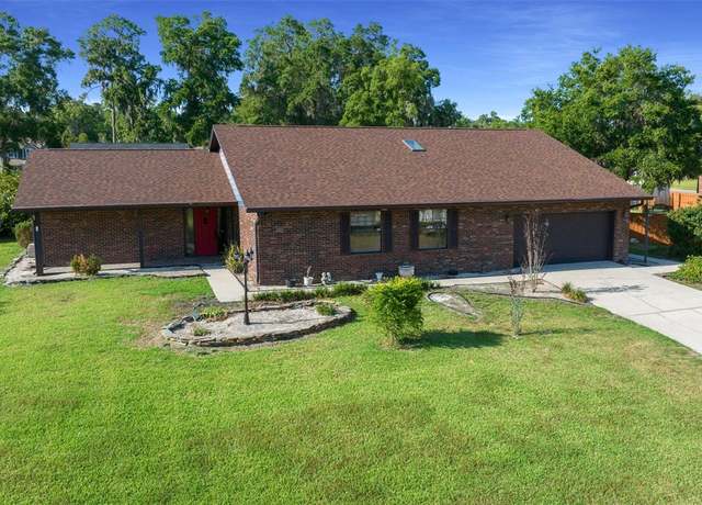 Property at 2030 SE 32nd Ln, Ocala, FL 34471, 4 beds, 2 baths