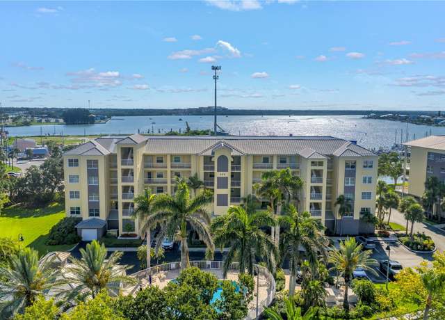 Property at 423 150th Ave #1501, Madeira Beach, FL 33708, 3 beds, 2 baths