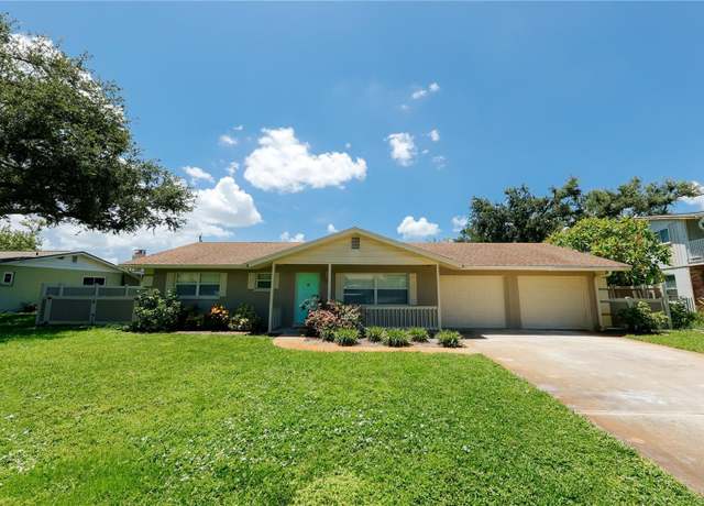 Property at 5211 24th Avenue Dr W, Bradenton, FL 34209, 3 beds, 2 baths