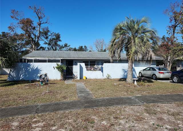 Property at 4230 Lee Rd, Spring Hill, FL 34608, 2 beds, 2 baths