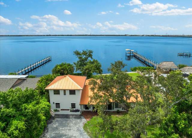 Property at 4498 Northshore Dr, Punta Gorda, FL 33980, 3 beds, 2 baths