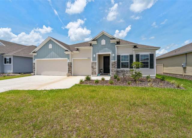 Property at 24400 NW 12th Pl, Newberry, FL 32669, 4 beds, 3 baths