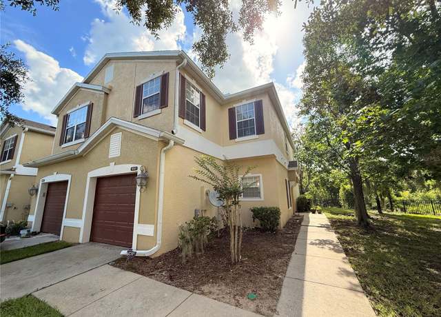 Property at 1941 Sunset Palm Dr, Apopka, FL 32712, 3 beds, 2.5 baths