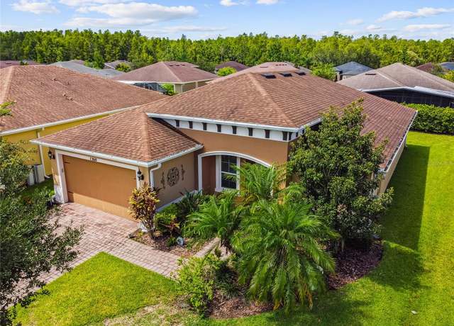Property at 1260 Bonita Canyon Dr, Poinciana, FL 34759, 2 beds, 2.5 baths