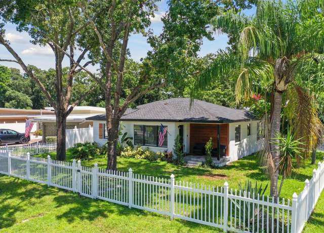 Property at 301 N Glen Ave, Tampa, FL 33609, 3 beds, 2 baths