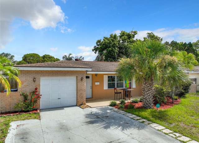 Property at 5985 38th Ave N, St Petersburg, FL 33710, 2 beds, 2 baths