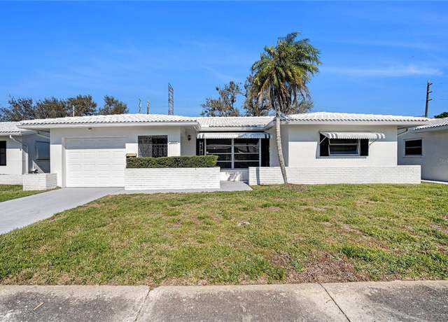 Property at 10047 41st St N #10047, Pinellas Park, FL 33782, 2 beds, 2 baths