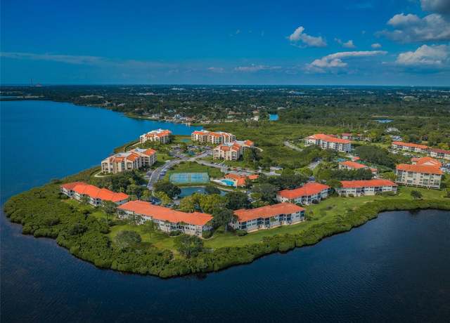 Property at 1805 Mariner Dr #52, Tarpon Springs, FL 34689, 2 beds, 2 baths