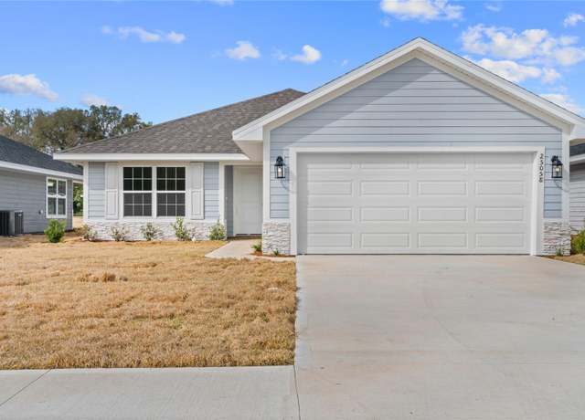 Property at 12776 NW 162nd Dr, Alachua, FL 32615, 3 beds, 2 baths
