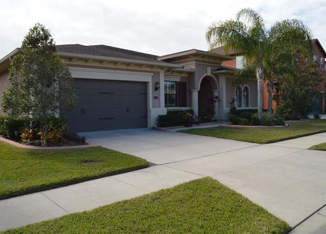 Property at 32026 Wenlock Loop, Wesley Chapel, FL 33543, 3 beds, 2.5 baths