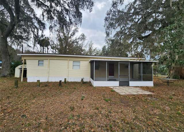 Property at 2123 CR 426, Lake Panasoffkee, FL 33538, 2 beds, 1 bath