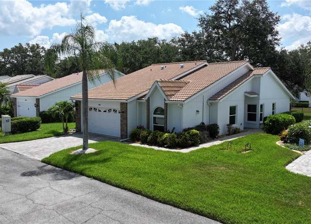 Property at 5839 Garden Lakes Dr, Bradenton, FL 34203, 3 beds, 2 baths