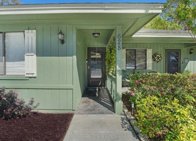 Property at 628 Mount Homer Rd Unit 4B, Eustis, FL 32726, 2 beds, 2 baths