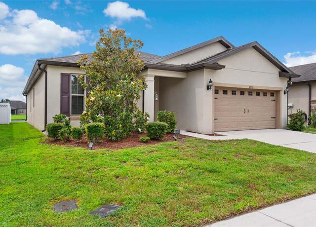 Property at 8933 Hinsdale Heights Dr, Polk City, FL 33868, 3 beds, 2 baths