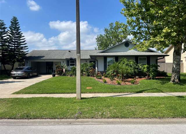 Property at 4926 Reginald Rd, Orlando, FL 32829, 4 beds, 2 baths