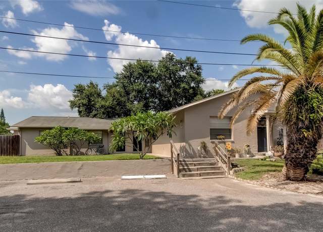 Property at 2761 Cypress Dr, Clearwater, FL 33763, 12 beds, 6 baths