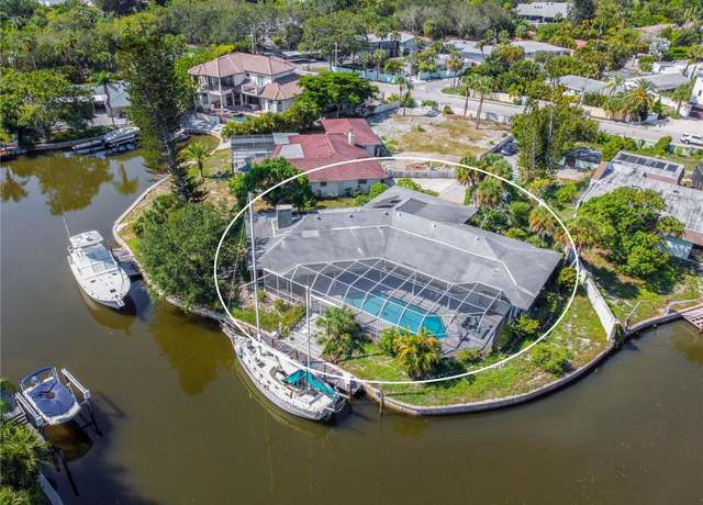 Property at 6937 Midnight Pass Rd, Sarasota, FL 34242, 4 beds, 3.5 baths