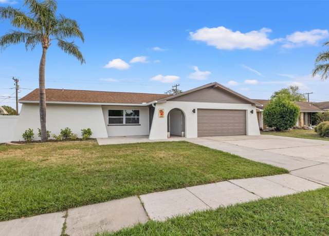 Property at 2214 Wilshire Dr, Dunedin, FL 34698, 3 beds, 2 baths