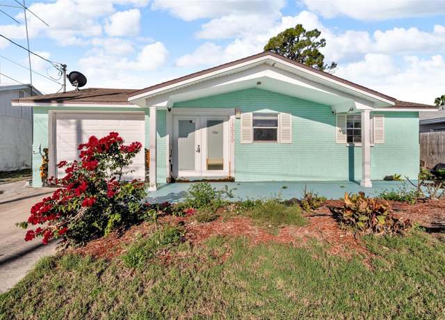 Property at 13929 Muriel Ave, Hudson, FL 34667, 2 beds, 1.5 baths