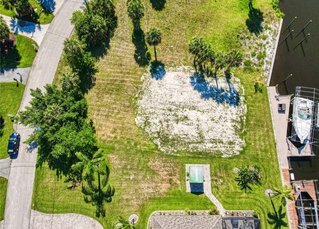 Property at 13425 Marquette Blvd, Fort Myers, FL 33905