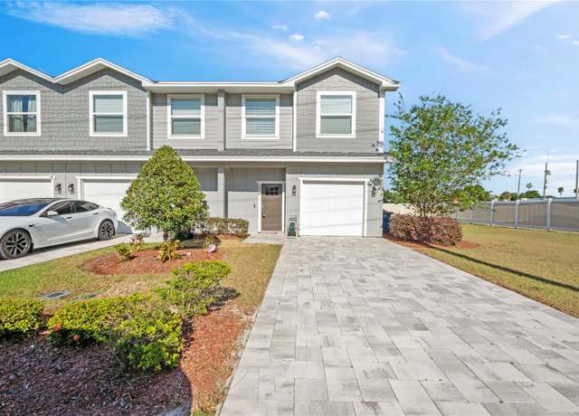 Property at 310 N 1st Ave, Bartow, FL 33830, 3 beds, 2.5 baths
