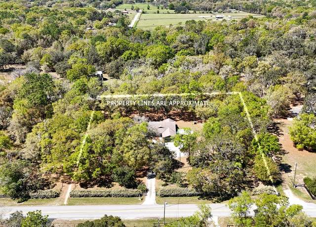 Property at 9377 Preston Rd, Brooksville, FL 34601, 4 beds, 3 baths
