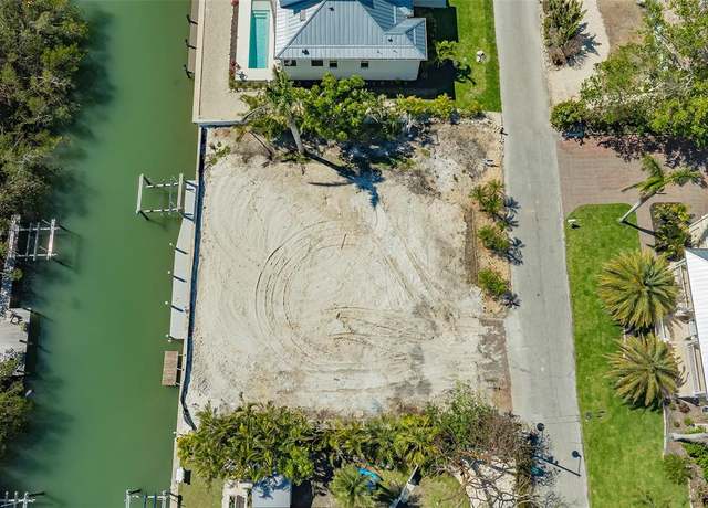 Property at 592 Juan Anasco Dr, Longboat Key, FL 34228