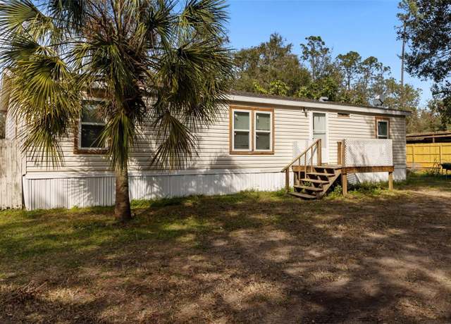 Property at 575 Bronco Dr, Zolfo Springs, FL 33890, 4 beds, 2 baths