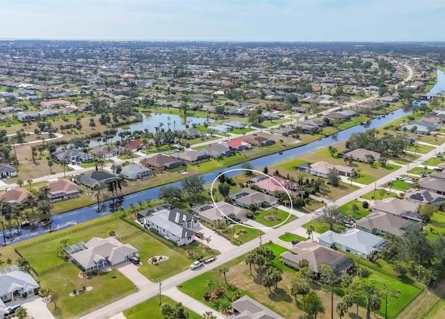 Property at 604 Boundary Blvd, Rotonda West, FL 33947, 3 beds, 2.5 baths