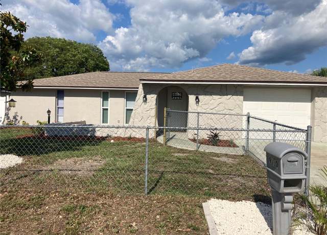 Property at 9110 Lunar Ln, Port Richey, FL 34668, 2 beds, 2 baths