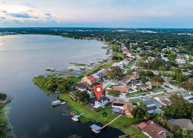 Property at 10636 Harborside Dr, Largo, FL 33773, 4 beds, 3 baths