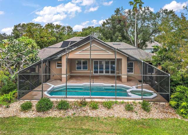 Property at 5008 Greenbriar Trl, Mount Dora, FL 32757, 3 beds, 2.5 baths