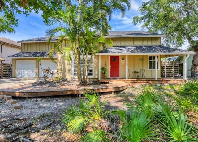 Property at 4063 Woodview Dr, Sarasota, FL 34232, 3 beds, 2.5 baths