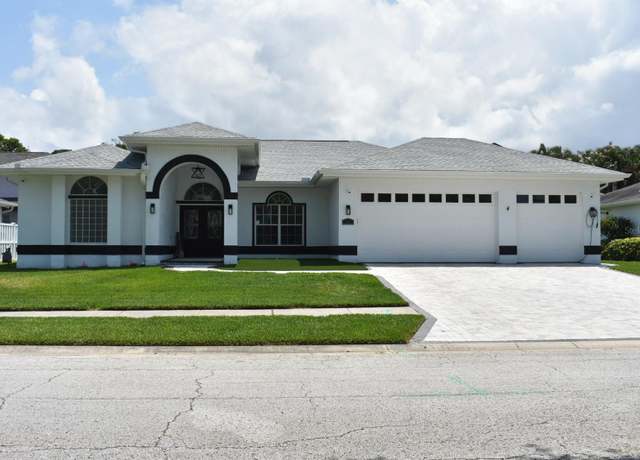 Property at 1961 Dunbrody Ct, Dunedin, FL 34698, 3 beds, 2 baths