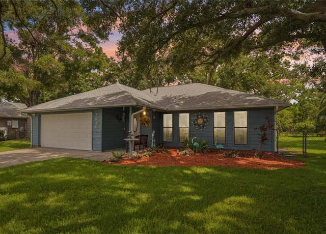 Property at 5633 99th Ter N, Pinellas Park, FL 33782, 3 beds, 2 baths