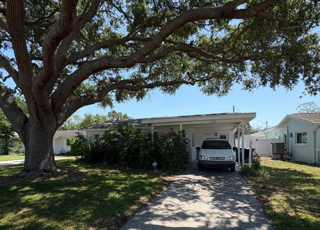 Property at 730 Lynndale St N, St Petersburg, FL 33703, 3 beds, 1 bath