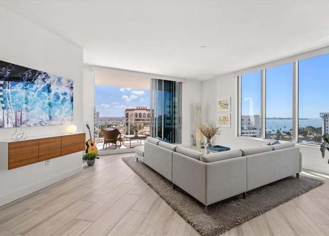 Property at 111 S Pineapple Ave #1014, Sarasota, FL 34236, 3 beds, 3.5 baths