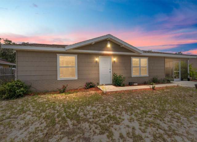 Property at 8940 SE 87th Ter, Ocala, FL 34472, 2 beds, 1 bath
