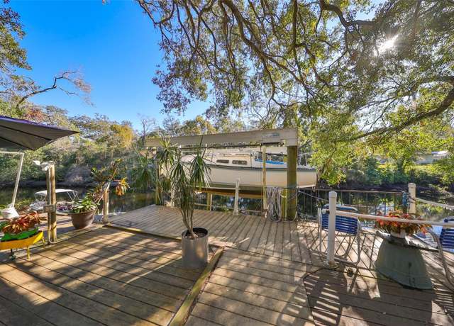 Property at 1745 E Mulberry Dr, Tampa, FL 33604, 3 beds, 3.5 baths