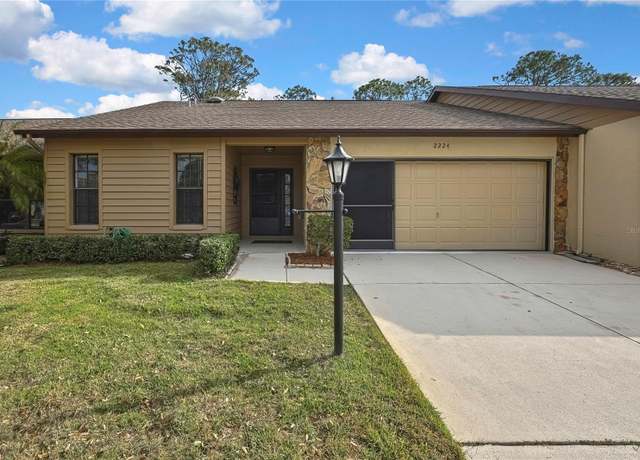 Property at 2224 Vista Royal Way, Spring Hill, FL 34606, 2 beds, 2 baths