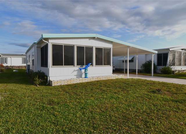 Property at 642 Fairmount Dr, North Port, FL 34287, 2 beds, 2 baths
