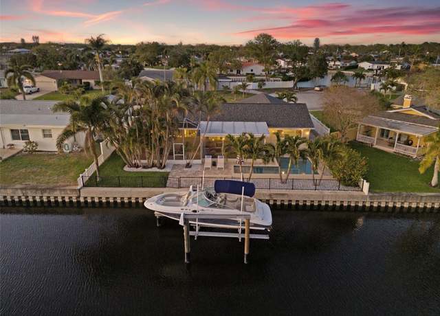 Property at 1472 47th Ave NE, St Petersburg, FL 33703, 3 beds, 2 baths
